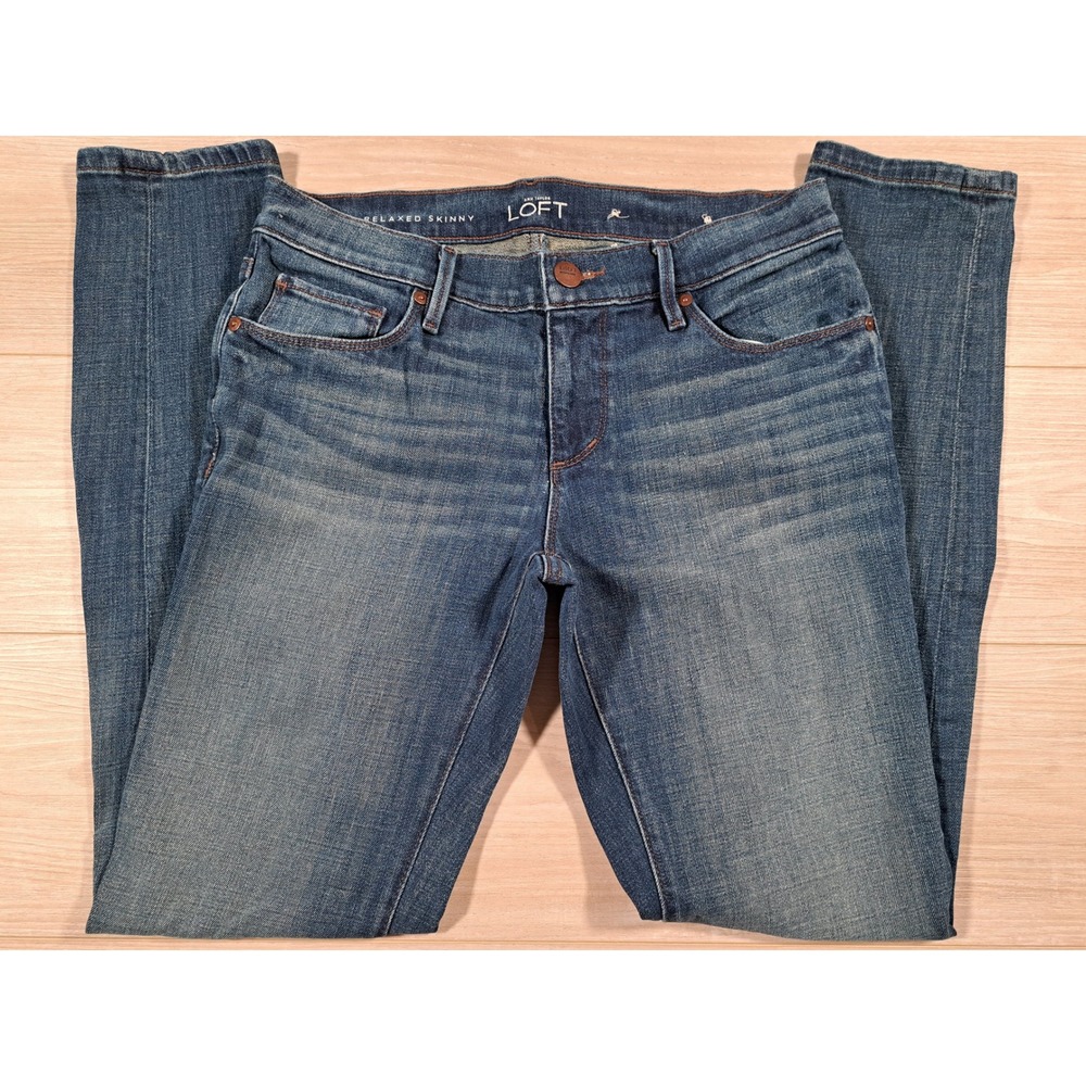 Ann Taylor LOFT Relaxed Skinny Jeans Womens 25/0 Medium Wash Denim Mid Rise